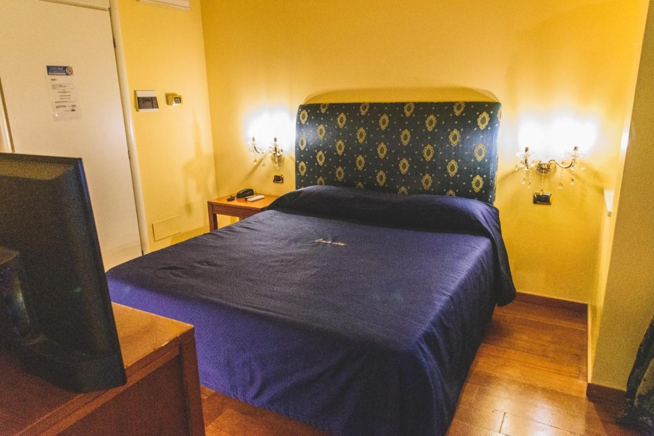 Canella Hotel Roma Exterior foto